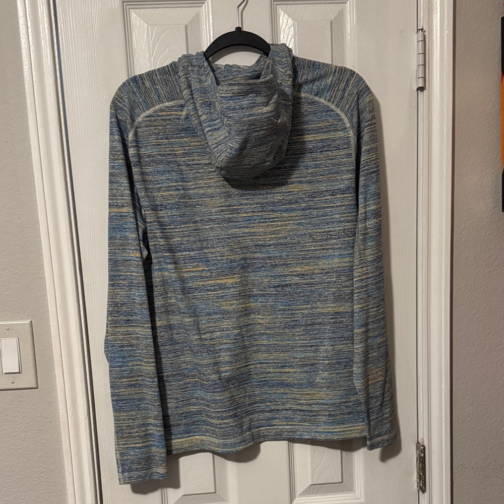 Lululemon Blue-Grey Hooded Pullover